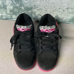 Heelys Black and Pink Kids Shoes